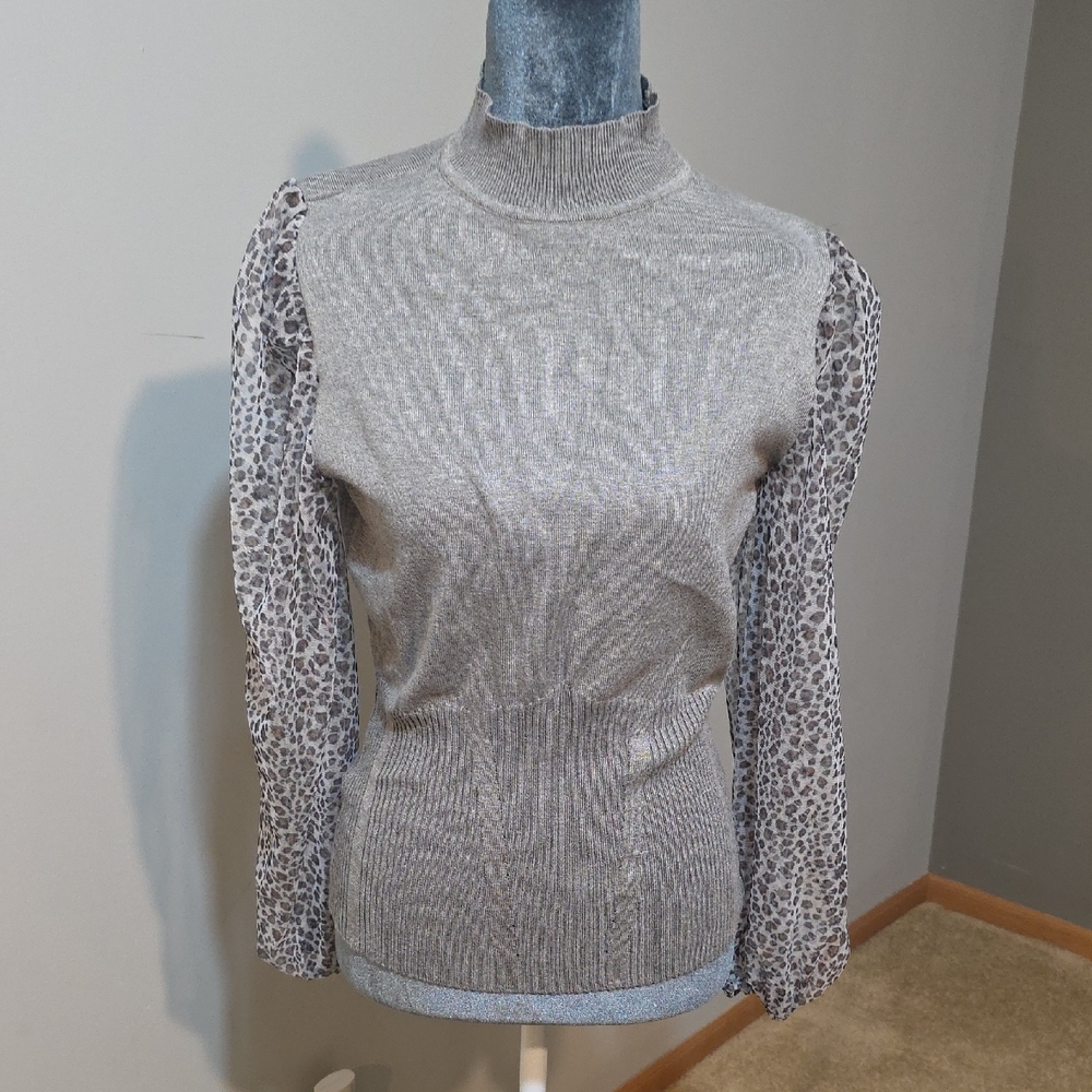 A Love Story Gray Mock Neck Sweater‎ Leopard Print Sheer Sleeves Size M